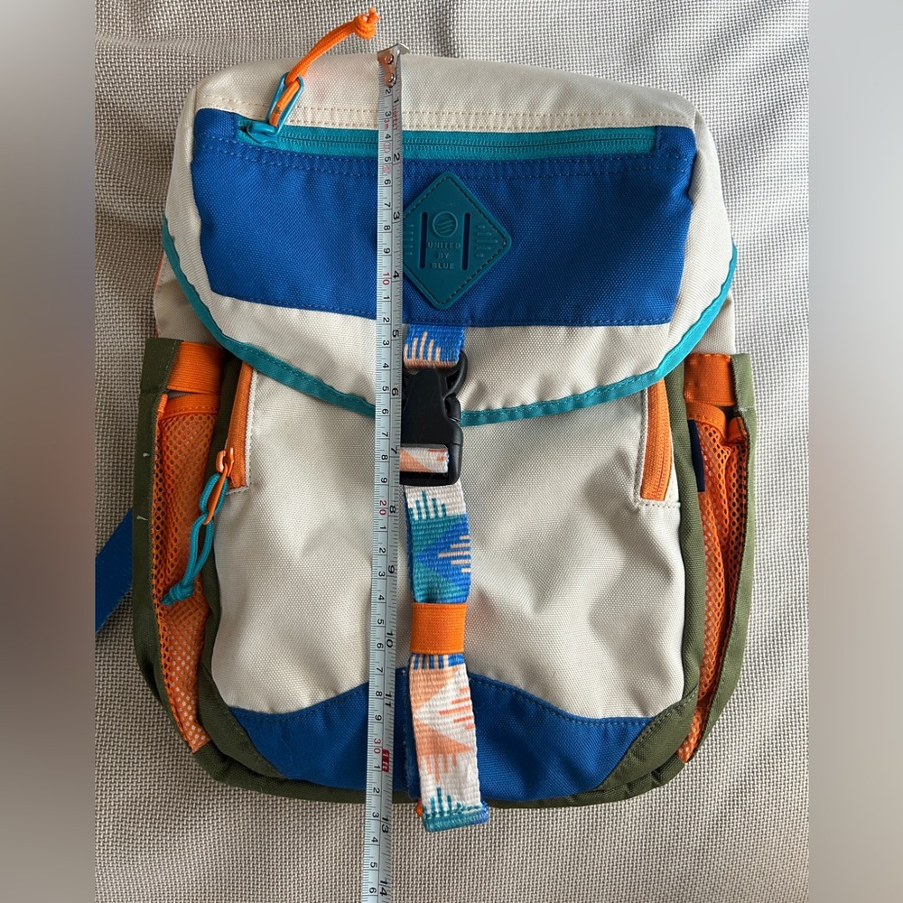 United By Blue 9L backpack - Picture 5 of 7